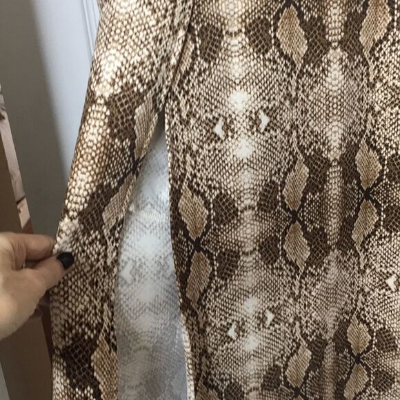 NWT NY&C brown/ cream snakeskin pattern blazer - Picture 4 of 5